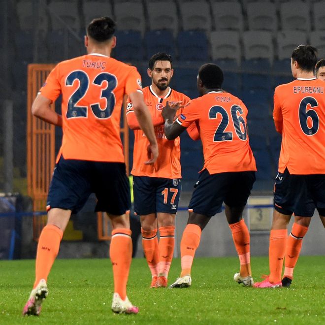 乐鱼官网包含字母哥与60激战塞尔维亚队分钟冲刺阶段曼联远射贴柱，网友：武汉三镇豪取连胜备战欧超杯的词条