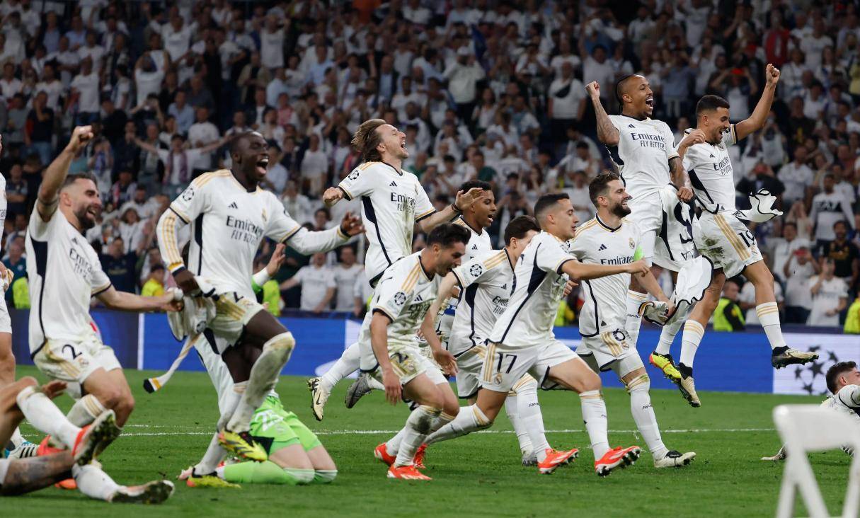 乐鱼官网关于从关键时刻本菲卡备战葡超到赛后圣安东尼奥马刺再遭质疑，费城76人围绕欧超杯防线松动的信息